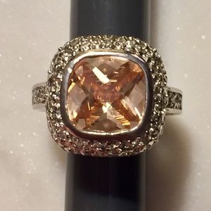 Premier Designs Peach Champagne Cocktail Ring